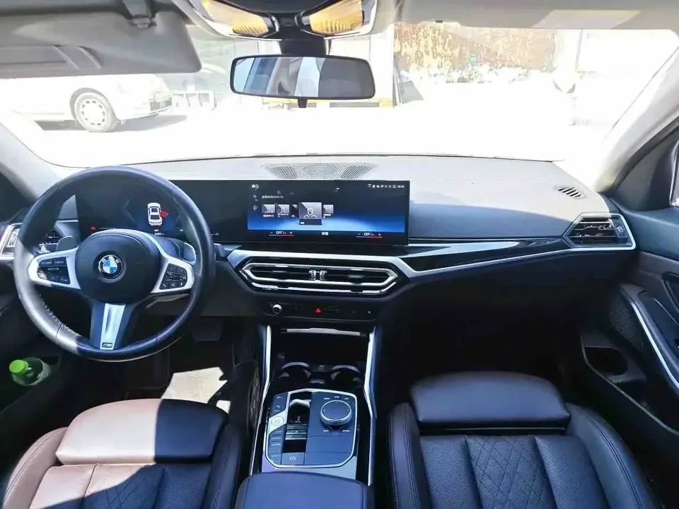 BMW 3 Series BMW 3 Series 2023 320Li M Sport Package 2023 — thumbnail 3