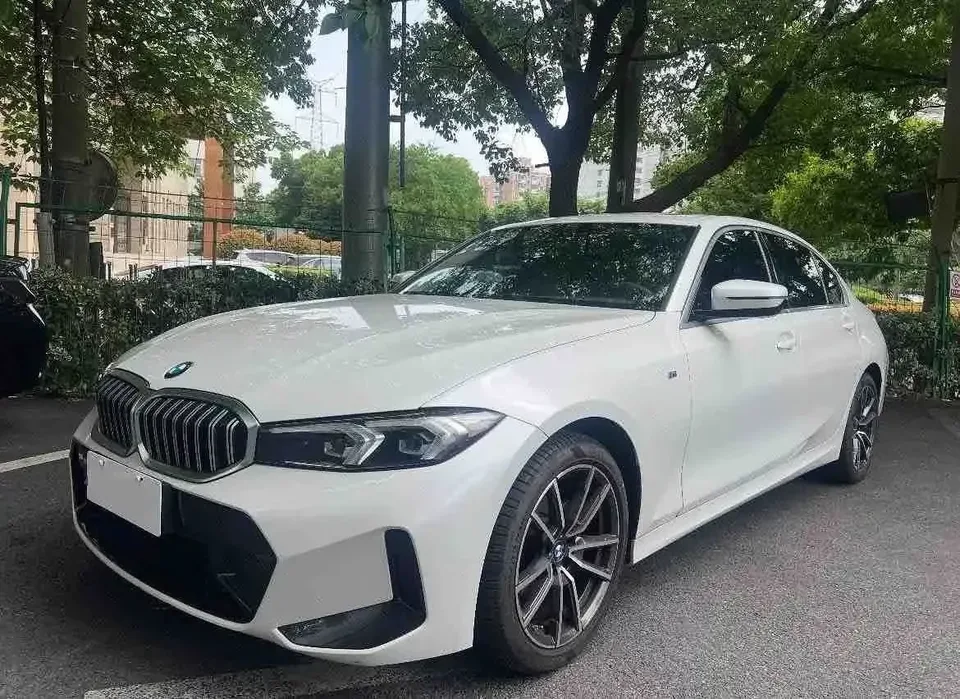 BMW 3 Series BMW 3 Series 2023 320Li M Sport Package 2023 — photo 1, buy with delivery to Moscow