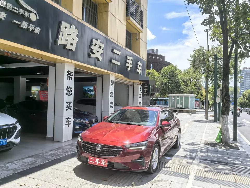 Buick Majesty Majesty 2022 552T Smart 2022 — photo 1, buy with delivery to Moscow