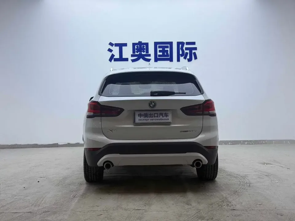 BMW X1 BMW X1 2021 sDrive20Li Fashion 2022 — thumbnail 2
