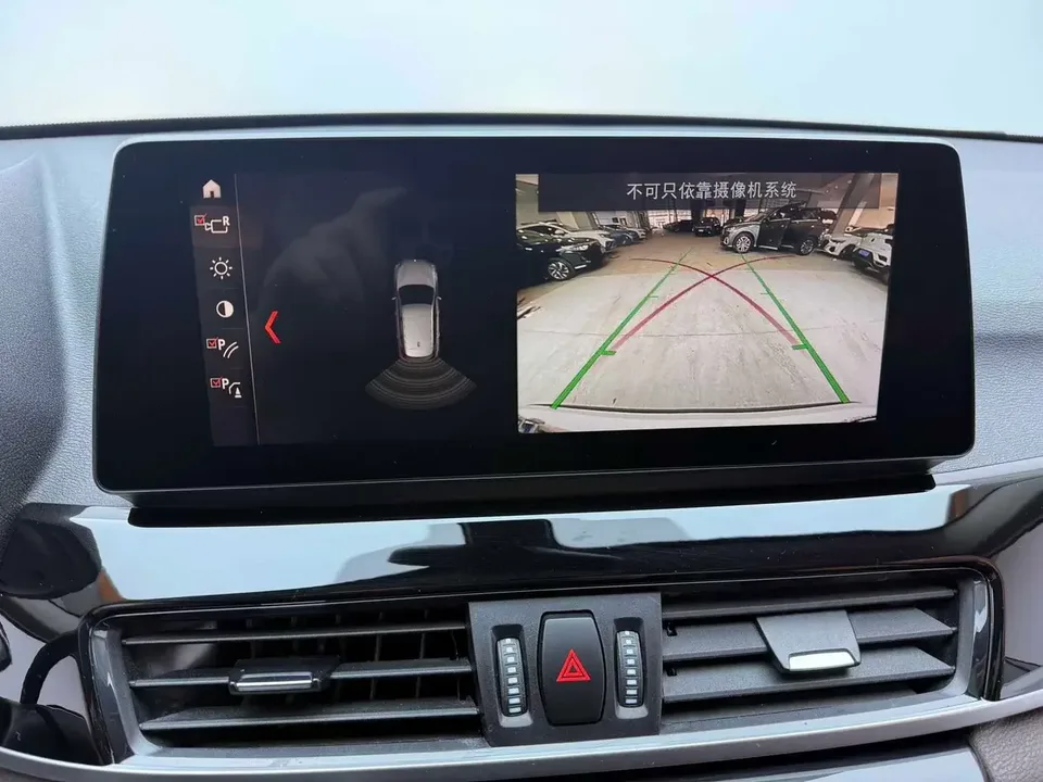 BMW X1 BMW X1 2021 sDrive20Li Fashion 2022 — thumbnail 3
