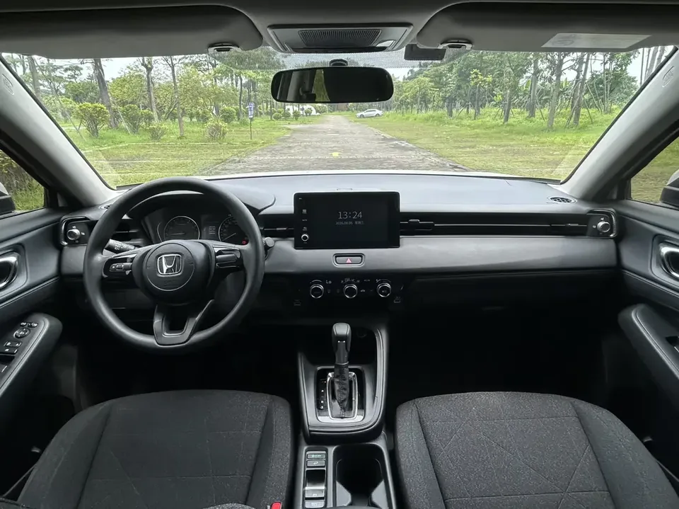 Honda VEZEL Binzhi 2023 1.5L CVT Elite Edition 2023 — thumbnail 4