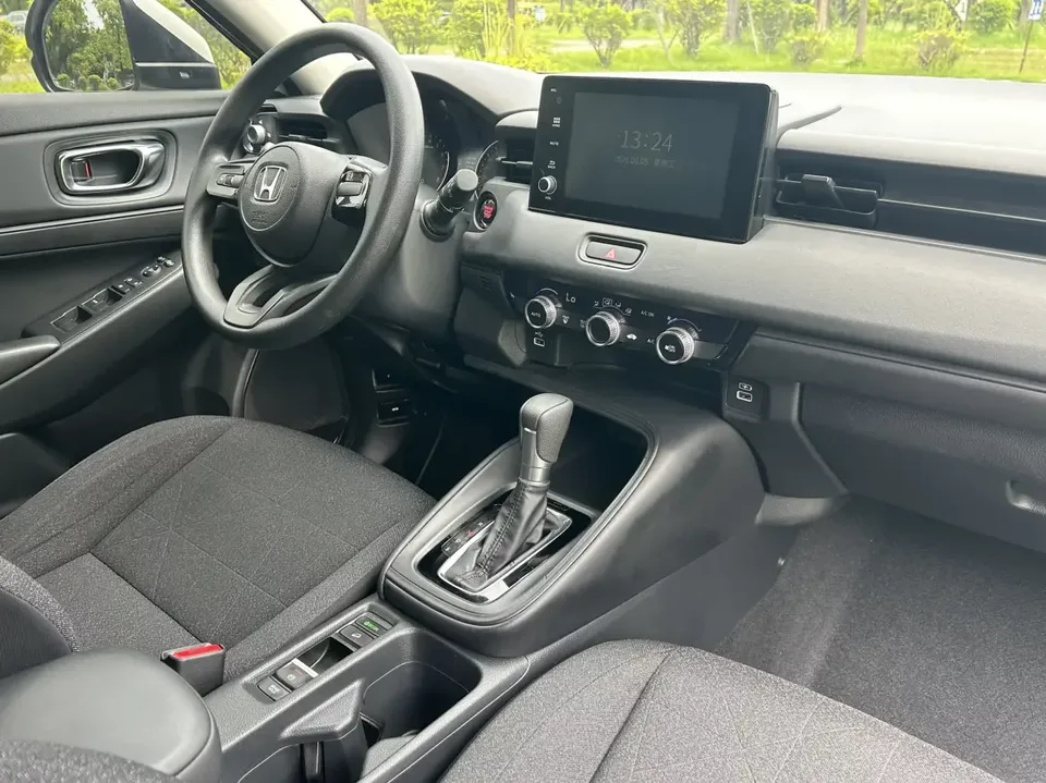 Honda VEZEL Binzhi 2023 1.5L CVT Elite Edition 2023 — thumbnail 5