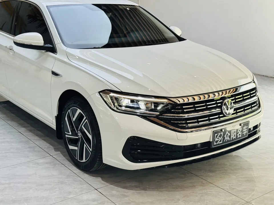 Volkswagen Sagitar Sagitar 2024 300TSI DSG Beyond Edition 2024 — thumbnail 3