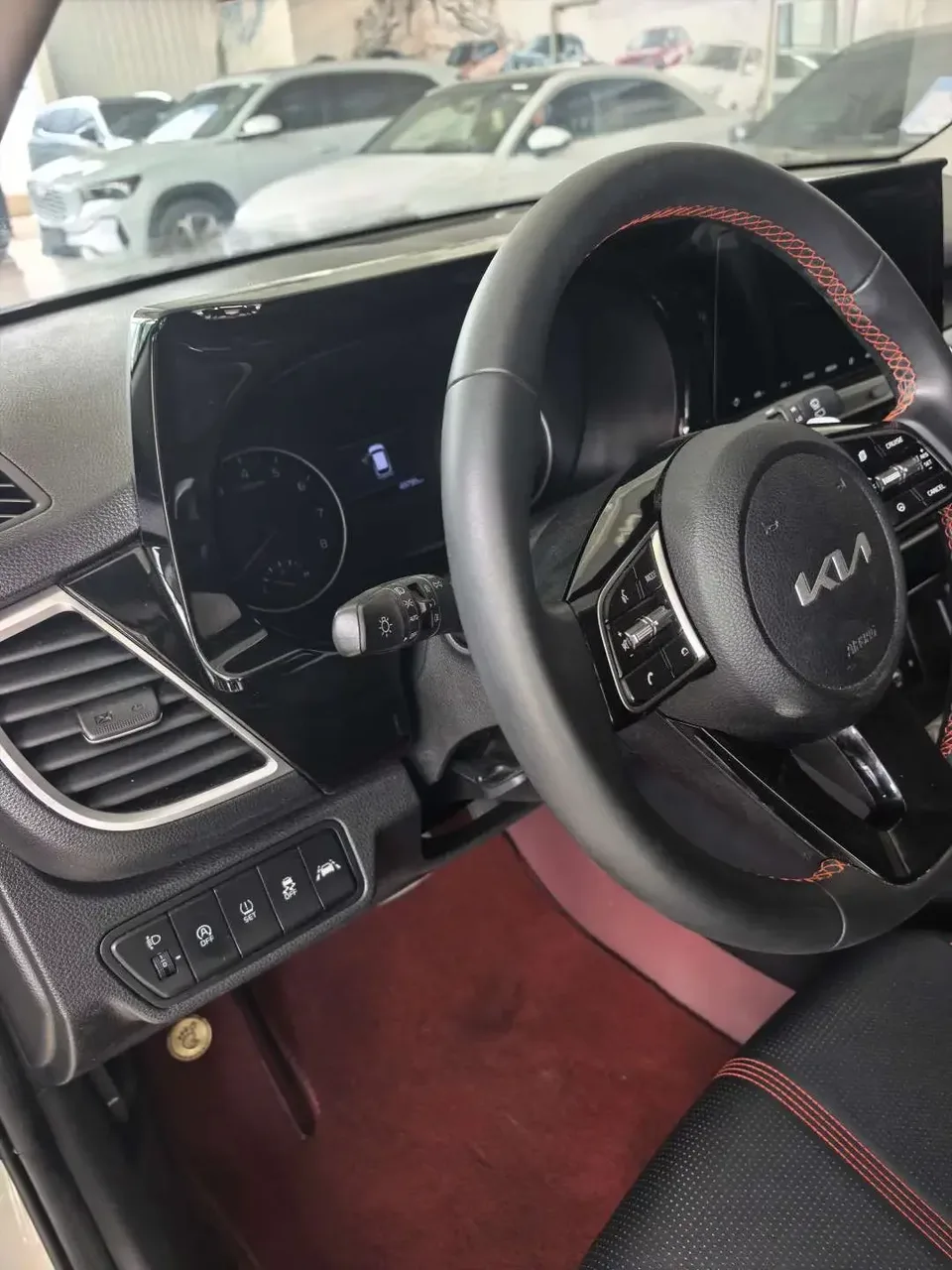 Kia Run proudly Run proudly 2021 1.5L CVT New Edition 2022 — thumbnail 3