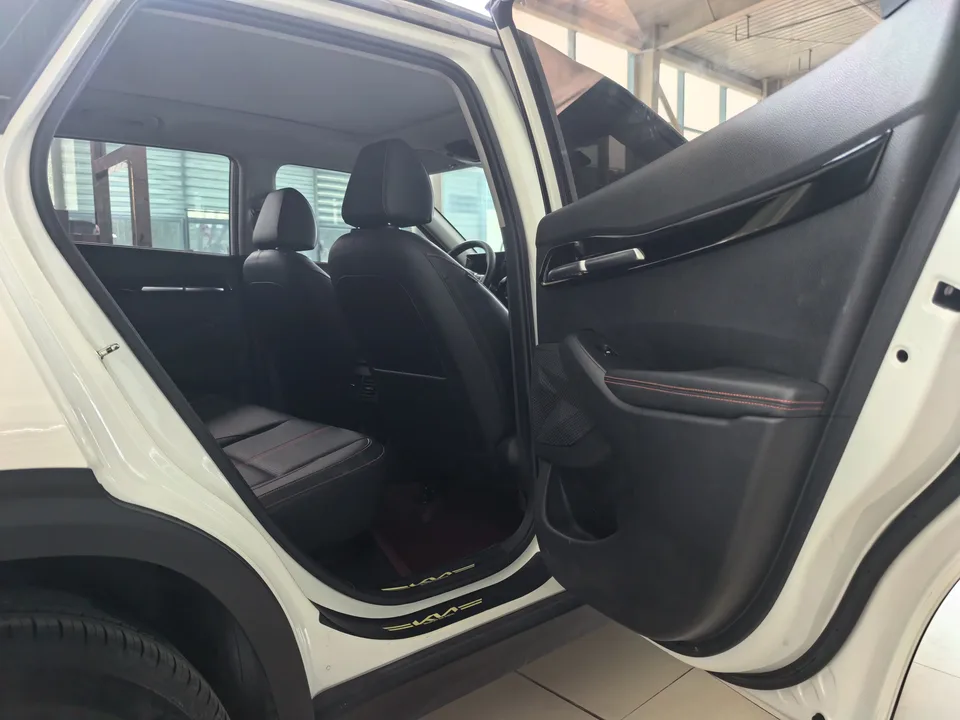 Kia Run proudly Run proudly 2021 1.5L CVT New Edition 2022 — thumbnail 4