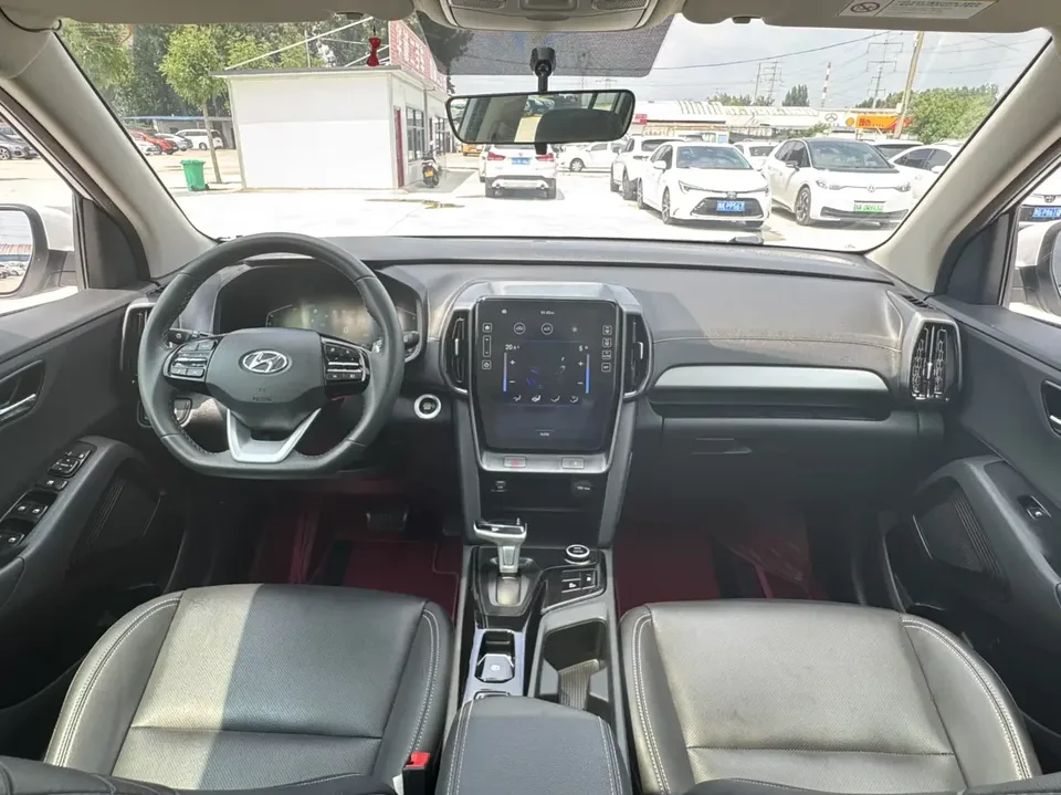 Hyundai ix35 Hyundai ix35 2021 240T GDi DCT 2WD Leading Edition GLS 2023 — миниатюра 4