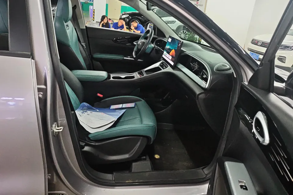 Geely Star Wish Star Wish 2025 UP 410km Explorer Edition 2025 — thumbnail 3