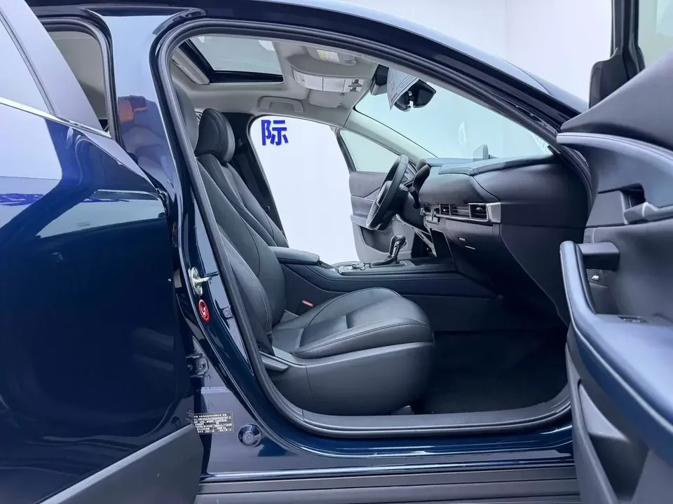 Mazda CX-30 Mazda CX-30 2021 2.0L Automatic Quality Model 2022 — thumbnail 3