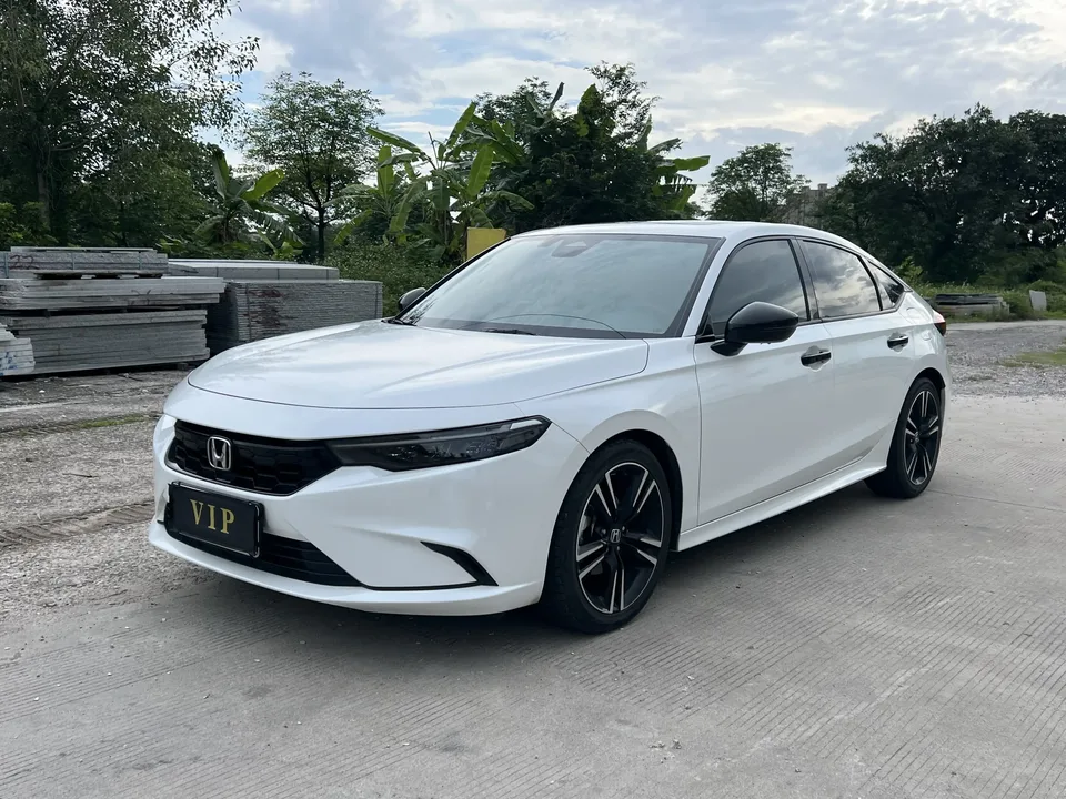 Honda Integra Style 2023 HATCHBACK 240TURBO CVT Phantom Night Deluxe Edition 2025 — photo 1, buy with delivery to Moscow