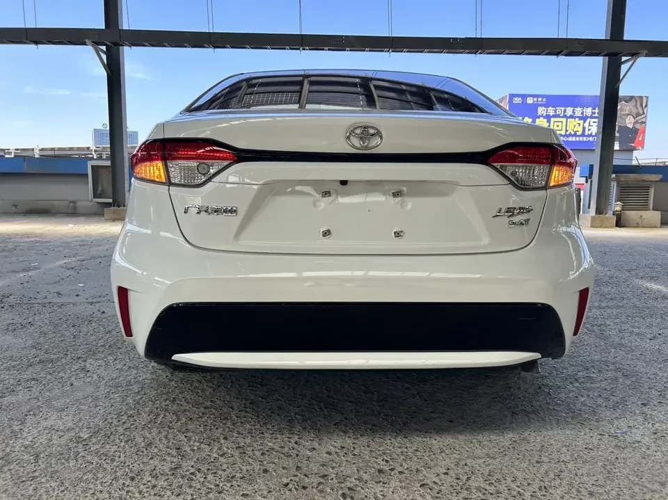 Toyota Levin Lei Ling 2021 185T CVT Deluxe Edition 2022 — миниатюра 2
