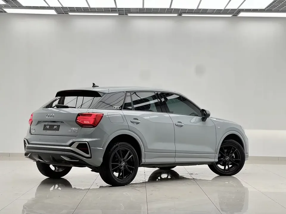 Audi Q2L Audi Q2L 2022 35 TFSI Progressive Dynamic 2023 — thumbnail 2