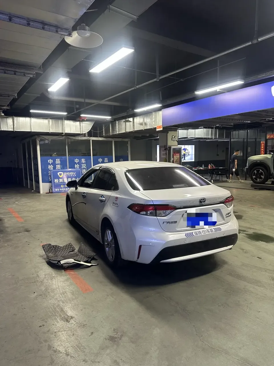 Toyota Levin Lei Ling 2021 Hybrid 1.8H E-CVT Progressive Edition 2022 — thumbnail 3