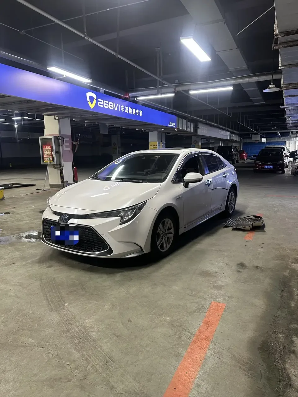 Toyota Levin Lei Ling 2021 Hybrid 1.8H E-CVT Progressive Edition 2022 — photo 1, buy with delivery to Moscow