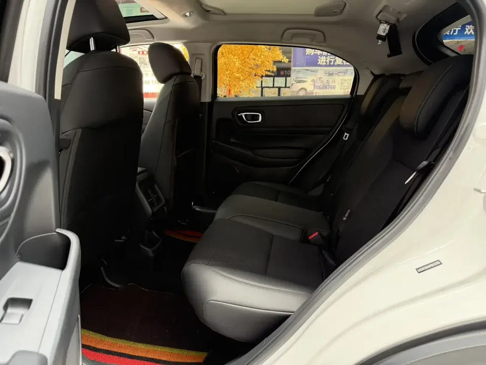Honda VEZEL Binzhi 2023 1.5L CVT Technology Edition 2023 — thumbnail 5