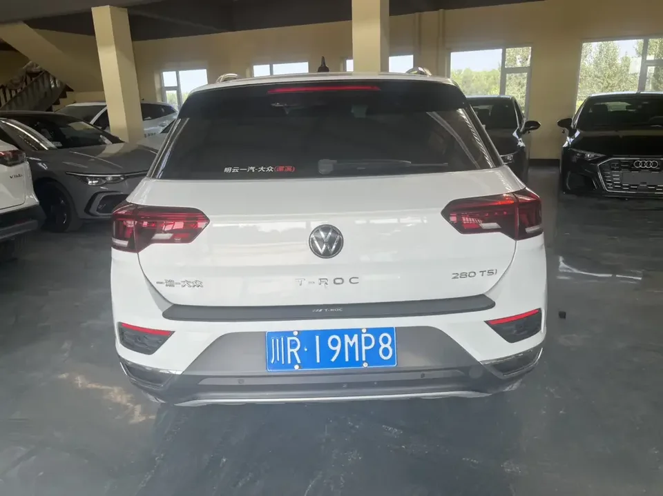 Volkswagen T-Roc TANG 2022 280TSI DSG 2WD Comfort PLUS 2023 — thumbnail 2