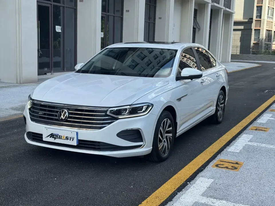 Volkswagen Lavida Lavida 2023 280TSI DSG Full Elegance Edition 2022 — photo 1, buy with delivery to Moscow