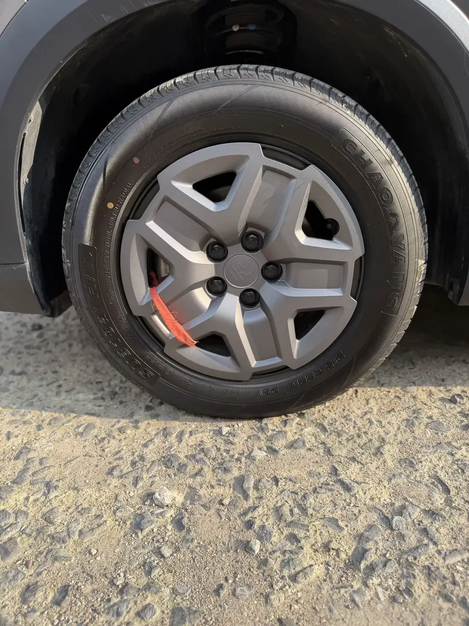 BYD Yuan Up Yuan UP 2024 401KM Vitality 2024 — thumbnail 3