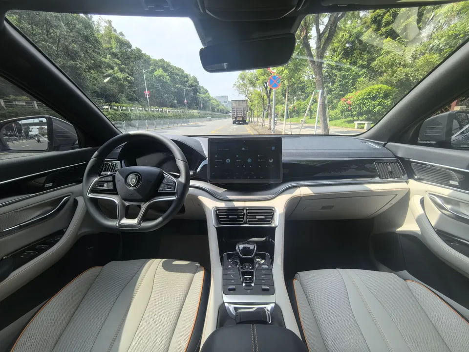 BYD Song PLUS DM Song PLUS DM 2021 DM-i 110KM 2WD Flagship PLUS 2022 — миниатюра 4