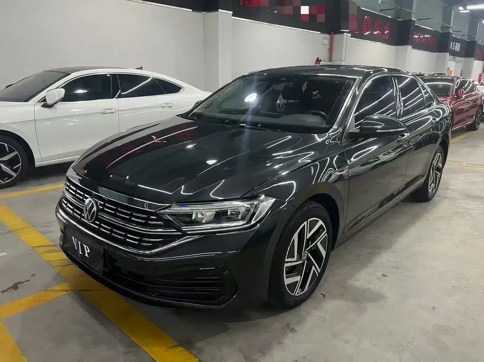 Volkswagen Sagitar Sagitar 2023 280TSI DSG Beyond Edition 2022 — photo 1, buy with delivery to Moscow