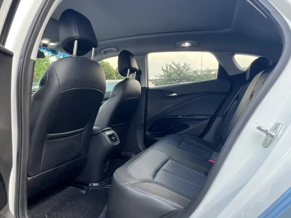 Buick Micro blue 6 Micro blue 6 2023 430km Enjoy Edition 2023 — thumbnail 3