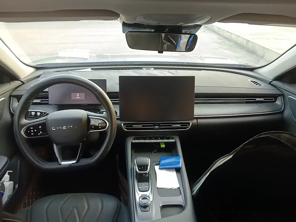 Chery Arrizo 8 PRO Arrizo 8 PRO 2025 1.6T DCT Comfort Model 2025 — миниатюра 2