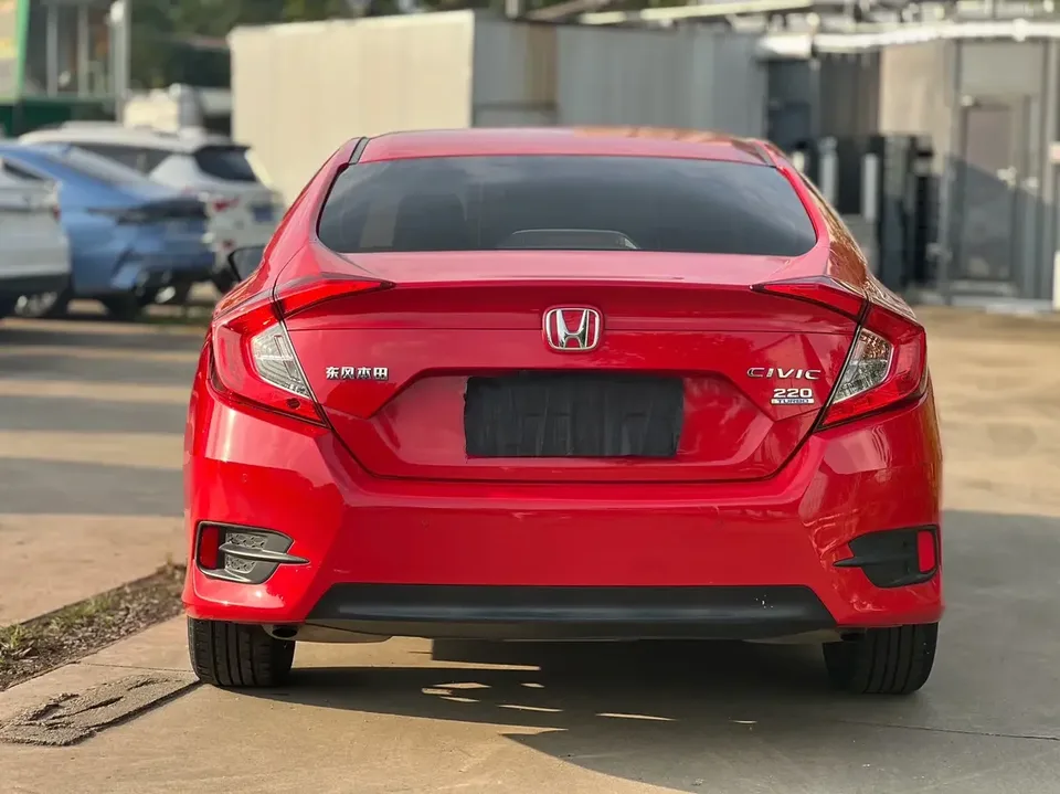 Honda CIVIC Civic 2019 220TURBO CVT Dynamic Edition National VI 2022 — миниатюра 2
