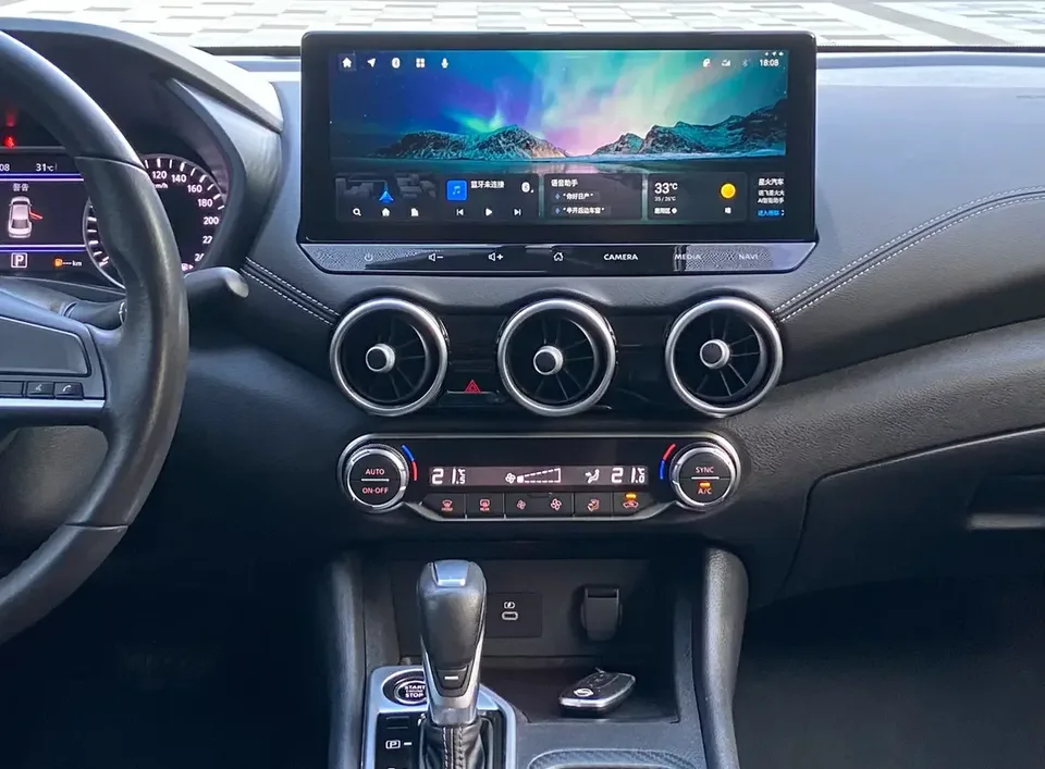 Nissan Sylphy Sylphy 2023 1.6L CVT Enjoy Edition 2024 — миниатюра 4