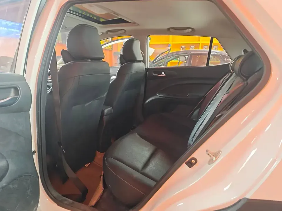 Kia KX1 Yipao 2021 1.4L CVT Fun Sunroof Model 2022 — миниатюра 4