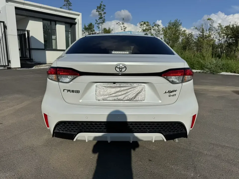 Toyota Levin Lei Ling 2021 185T CVT Sports Edition 2022 — thumbnail 2