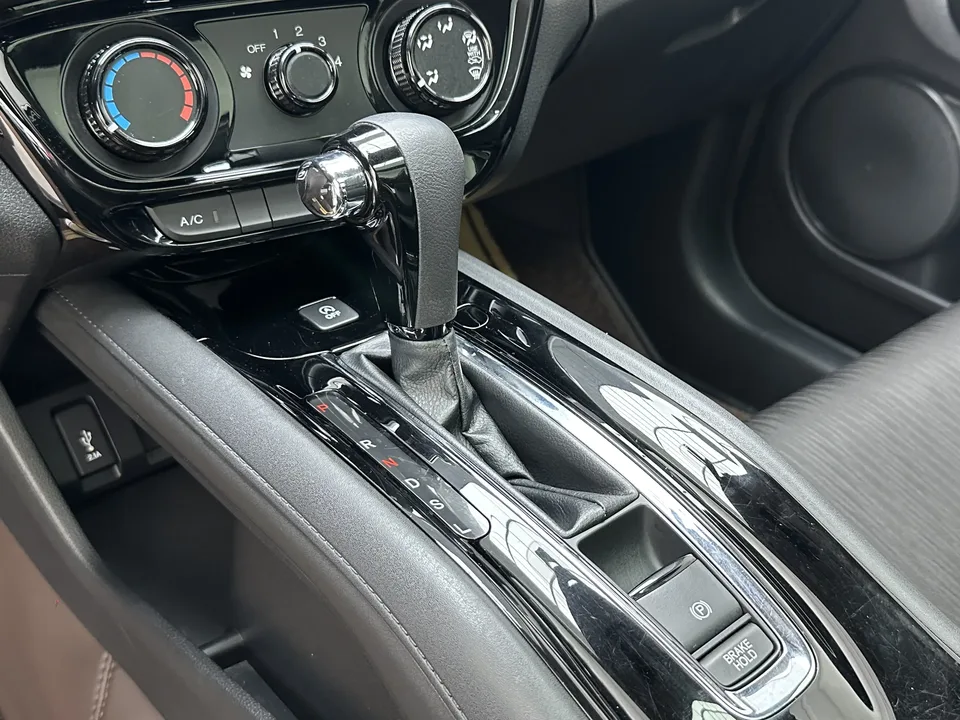 Honda VEZEL Binzhi 2022 1.5L CVT Phantom Night Pioneer Edition 2022 — thumbnail 4