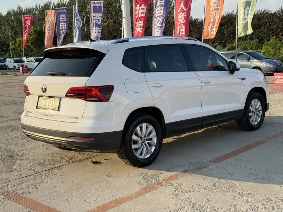 Volkswagen Tharu tuyue 2022 280TSI 2WD Fashion Edition 2023 — thumbnail 2