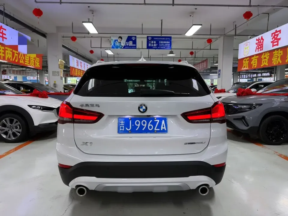 BMW X1 BMW X1 2022 sDrive20Li Fashion 2023 — thumbnail 2
