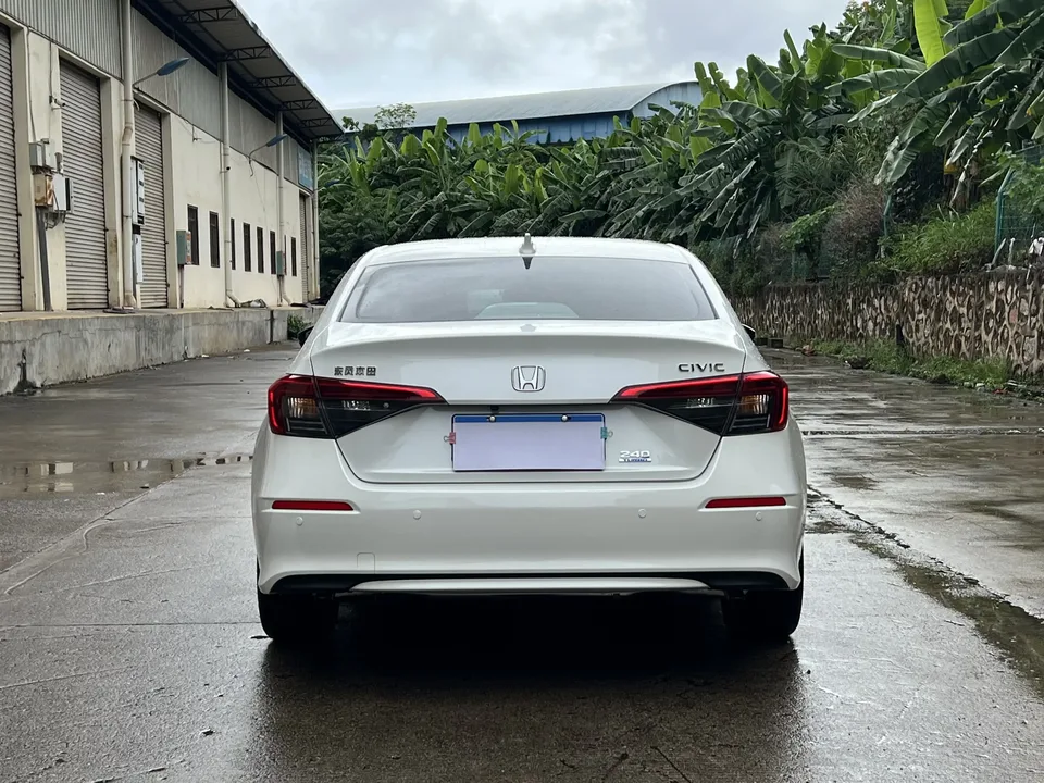 Honda CIVIC Civic 2022 240TURBO CVT Dynamic Edition 2022 — thumbnail 2