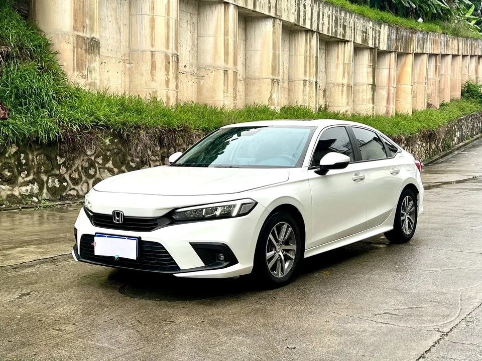 Honda CIVIC Civic 2022 240TURBO CVT Dynamic Edition 2022 — photo 1, buy with delivery to Moscow