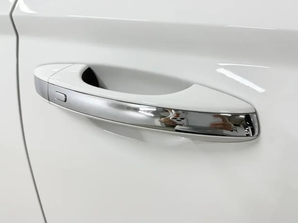 Volkswagen Tharu tuyue 2022 280TSI 2WD Deluxe Edition 2023 — thumbnail 4