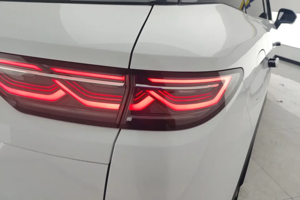 BYD Song L DM Song L DM 2024 DM-i 112KM Beyond 2024 — thumbnail 2