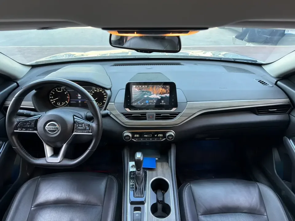 Nissan Altima Sound of nature 2021 2.0L XL Upper AD1 Smart Driving Edition 2022 — thumbnail 2