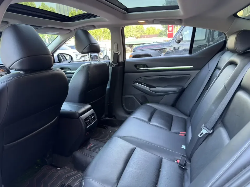 Nissan Altima Sound of nature 2021 2.0L XL Upper AD1 Smart Driving Edition 2022 — thumbnail 3