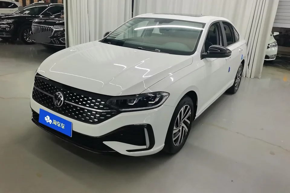 Volkswagen Lavida Lavida 2023 280TSI DSG Starry Sky Edition 2023 — photo 1, buy with delivery to Moscow