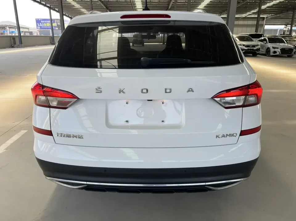 Skoda Comek Comek 2022 1.5L Automatic Comfort Edition 2022 — thumbnail 2