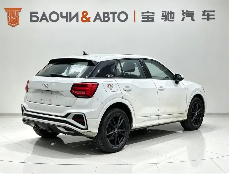Audi Q2L Audi Q2L 2022 35 TFSI Stylish Dynamic 2022 — thumbnail 2