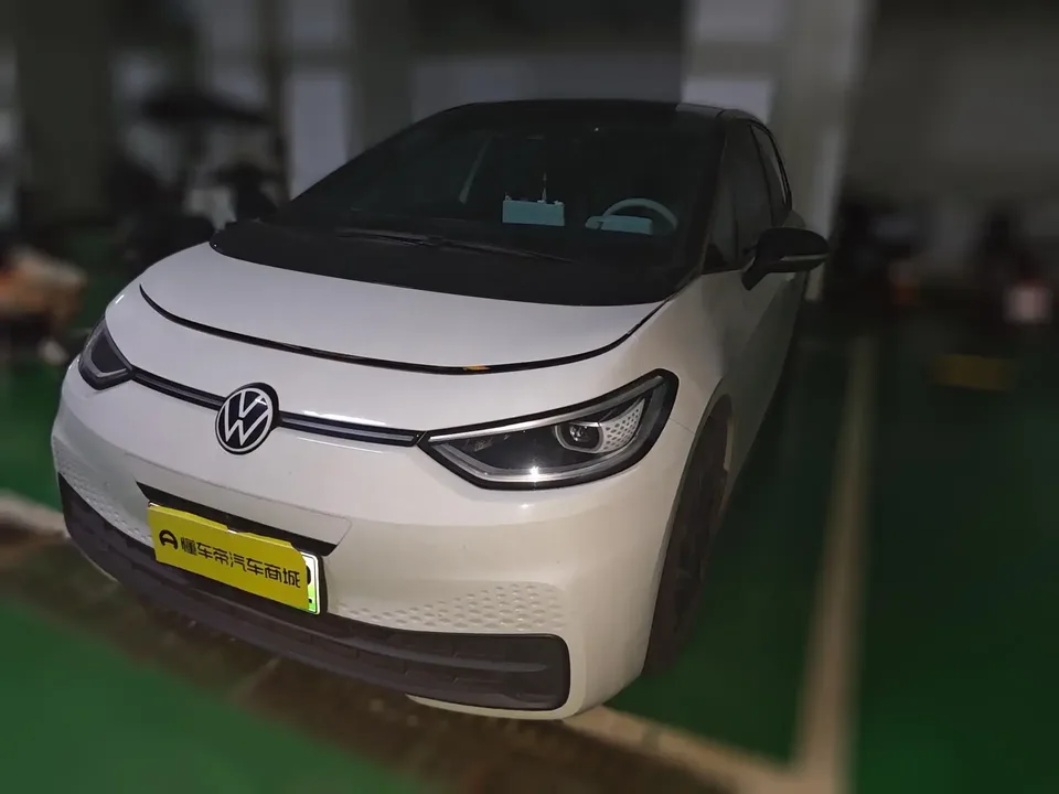 Volkswagen ID.3 Volkswagen ID.3 2024 Extreme Edition 2024 — photo 1, buy with delivery to Moscow