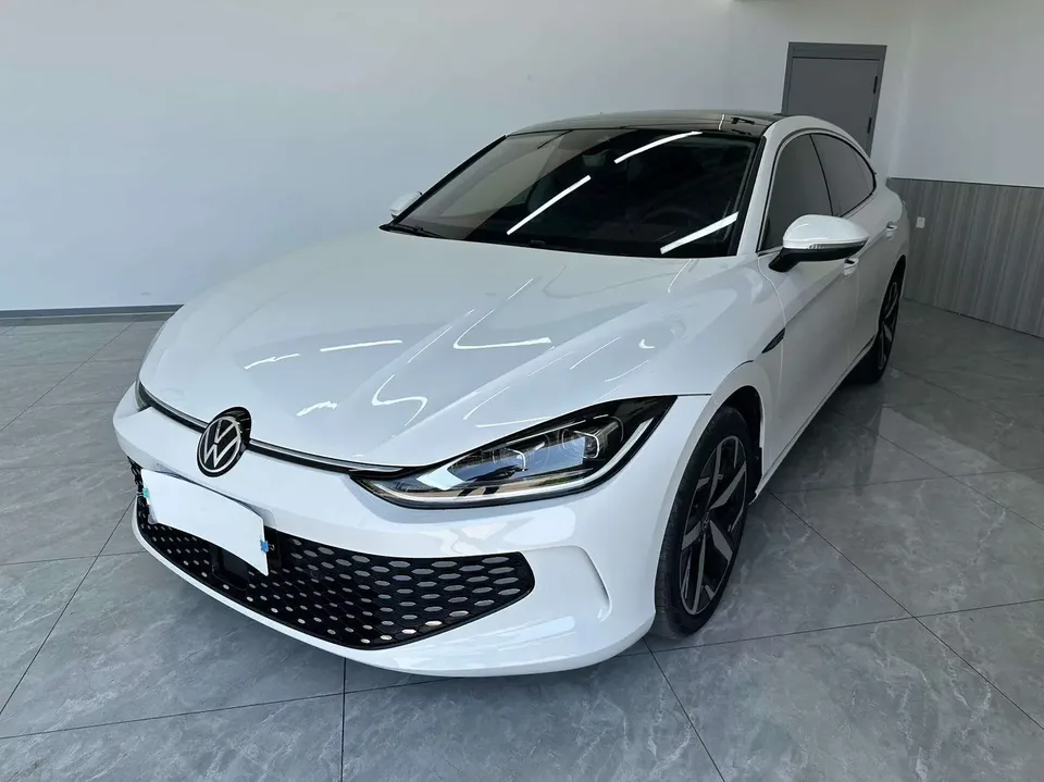 Volkswagen Lamando Lingdu 2022 Lingdu L 280TSI DSG Cool Edition 2023 — photo 1, buy with delivery to Moscow