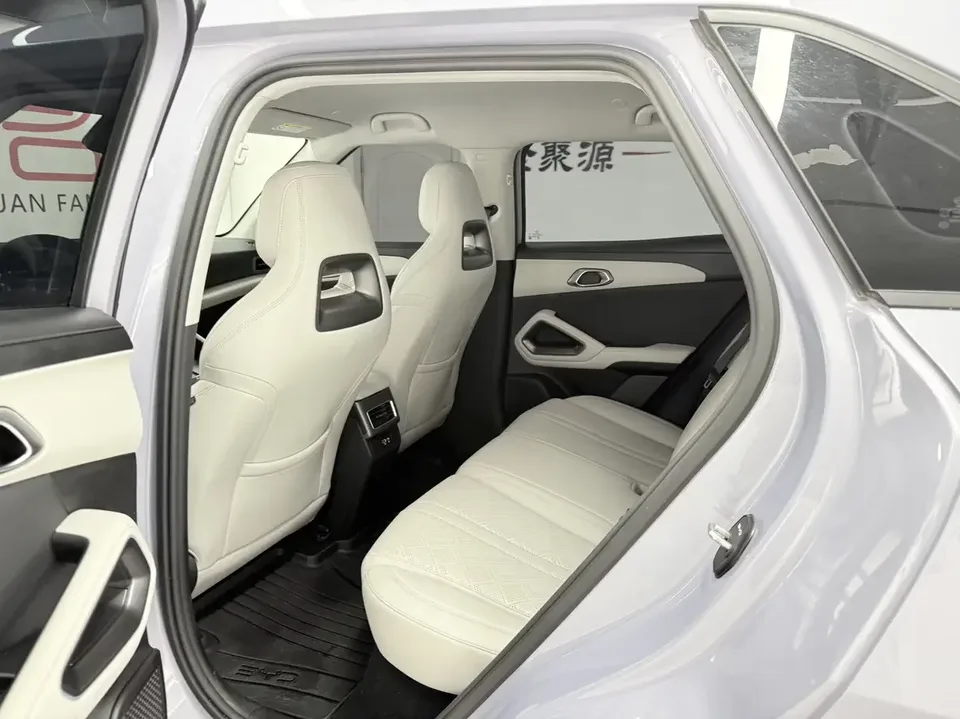 BYD Yuan Up Yuan UP 2025 Smart Driving Edition 401KM Vitality Edition 2026 — thumbnail 4
