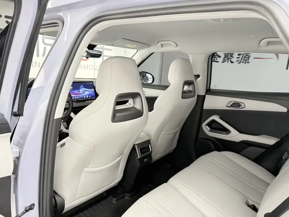 BYD Yuan Up Yuan UP 2025 Smart Driving Edition 401KM Vitality Edition 2026 — thumbnail 5