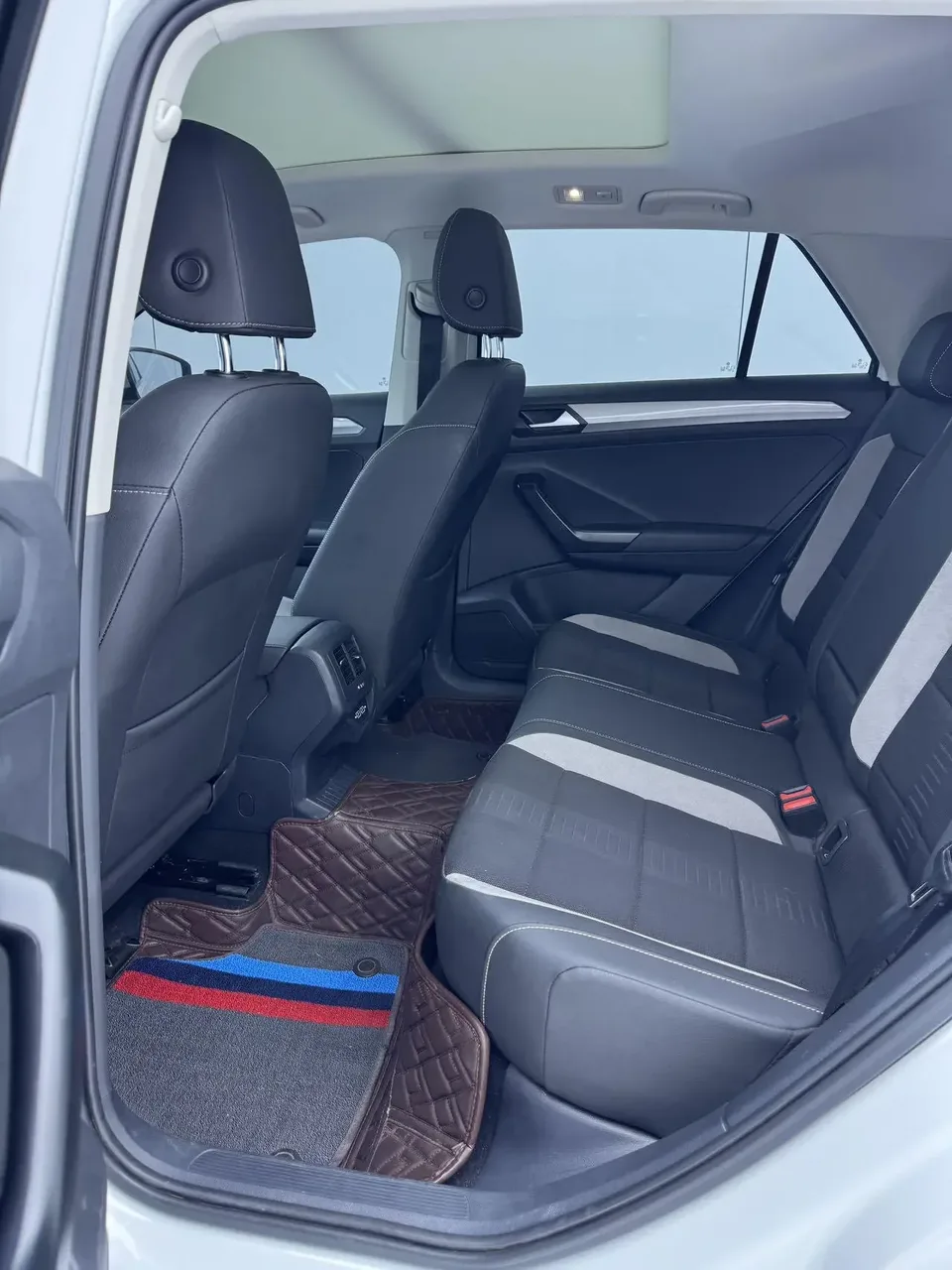 Volkswagen T-Roc TANG 2022 280TSI DSG 2WD Elite PLUS 2022 — thumbnail 5