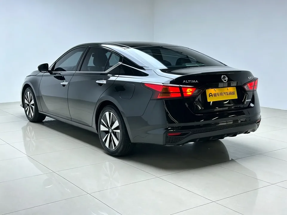 Nissan Altima Sound of nature 2021 2.0L XL Upper AD1 Smart Driving Edition 2022 — thumbnail 2