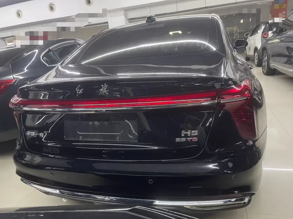 Hongqi H5 Hongqi H5 2024 1.5T DCT Zhilian Qiyun Edition 2024 — thumbnail 2