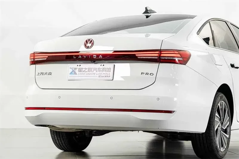 Volkswagen Lavida Lavida 2026 Pro 300TSI Smart Edition 2026 — thumbnail 3